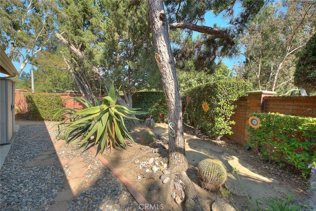 2418 Turquoise Circle
