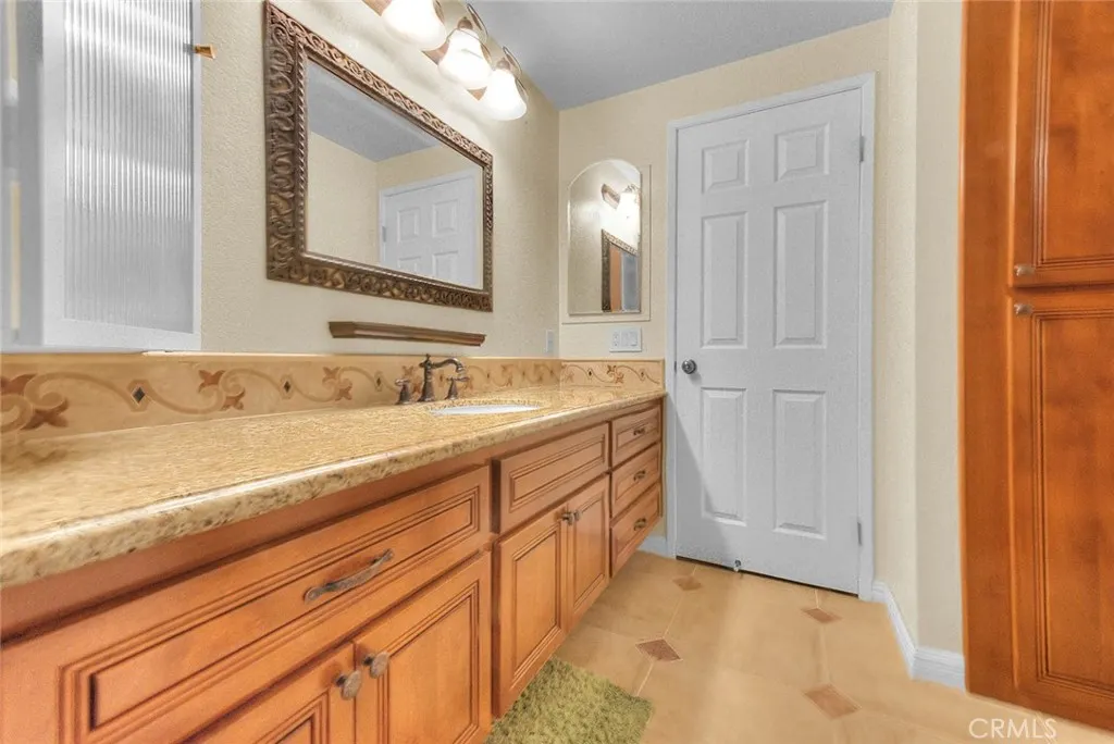 2418 Turquoise Circle