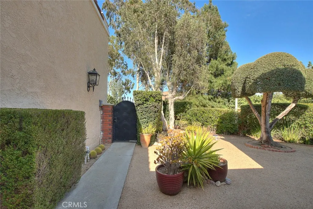 2418 Turquoise Circle