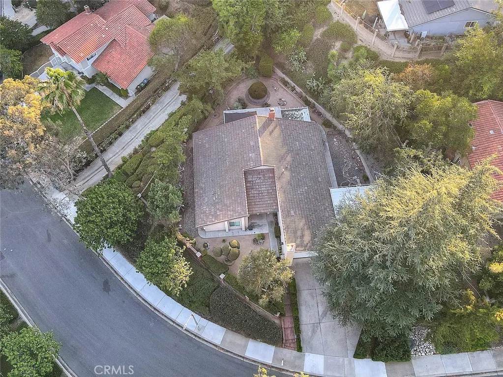 2418 Turquoise Circle