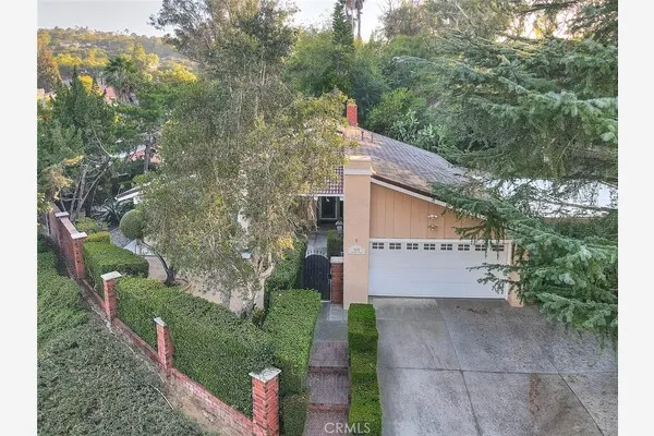 2418 Turquoise Circle