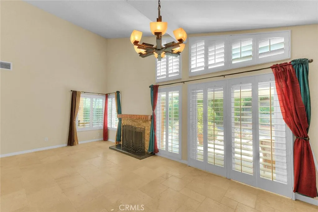 2418 Turquoise Circle
