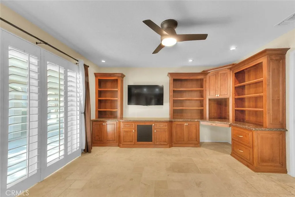2418 Turquoise Circle