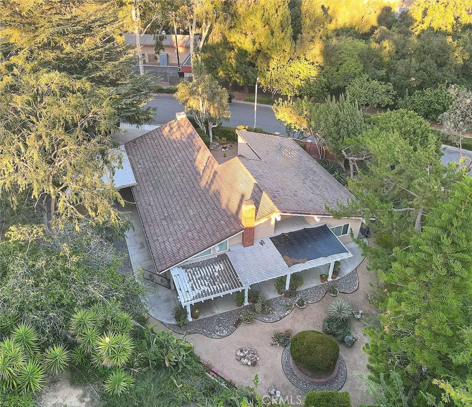 2418 Turquoise Circle