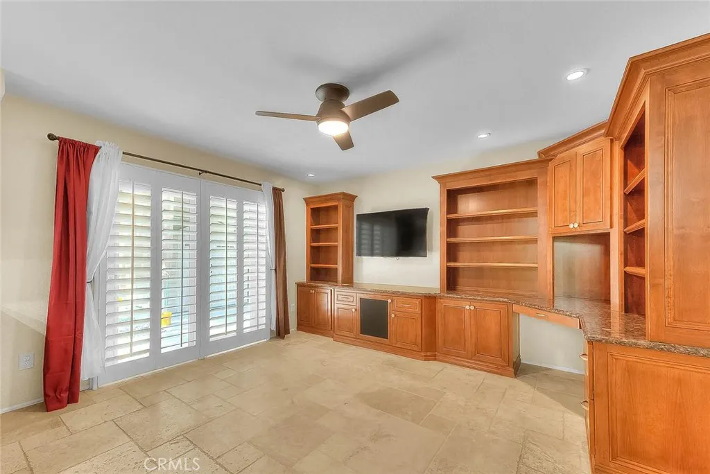 2418 Turquoise Circle