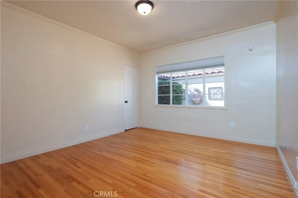 395 Adams Avenue