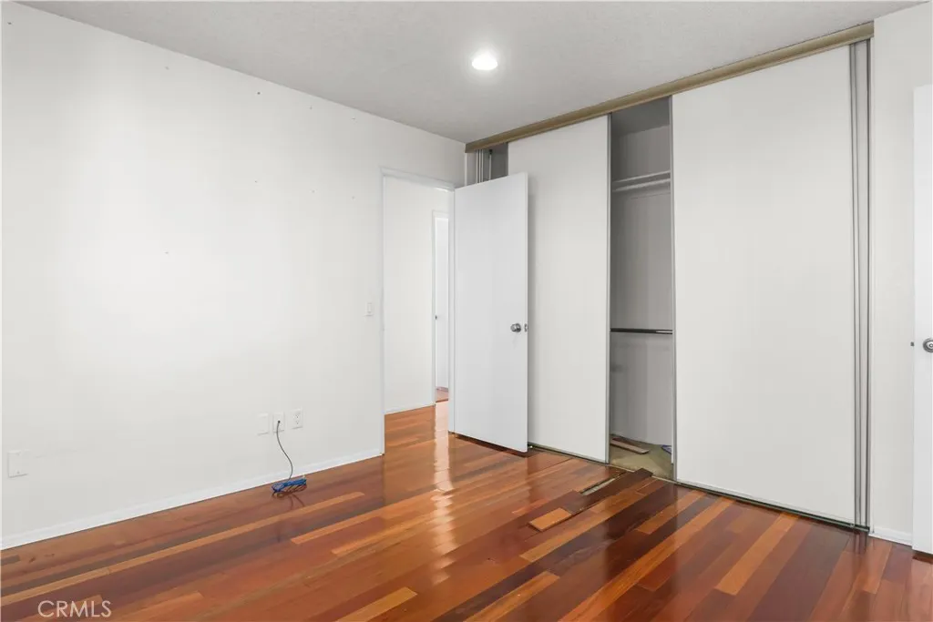 1307 Maywood