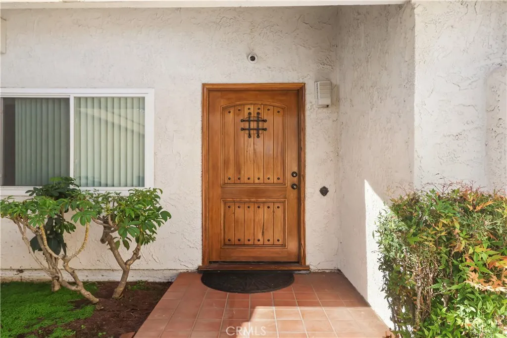 1307 Maywood