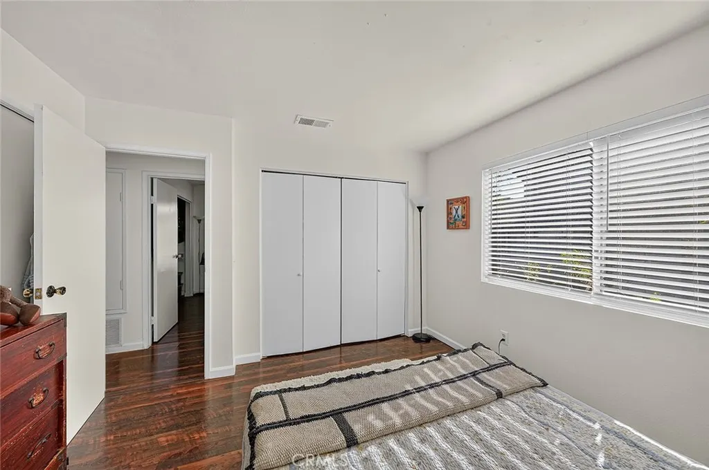 853 W 13th #1
