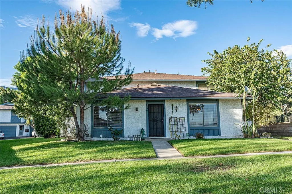 853 W 13th #1