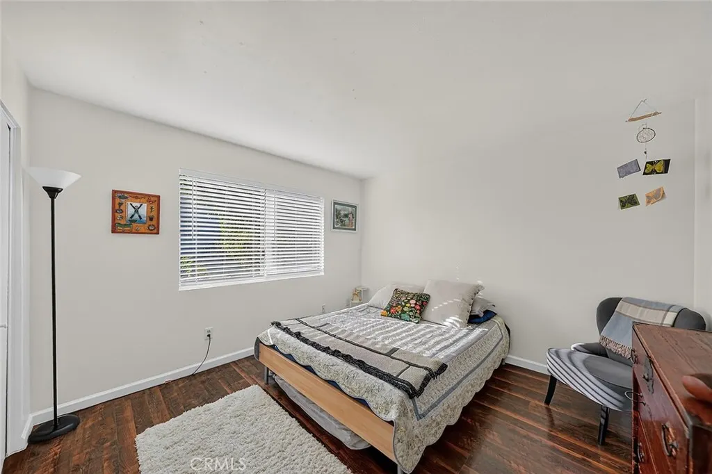 853 W 13th #1