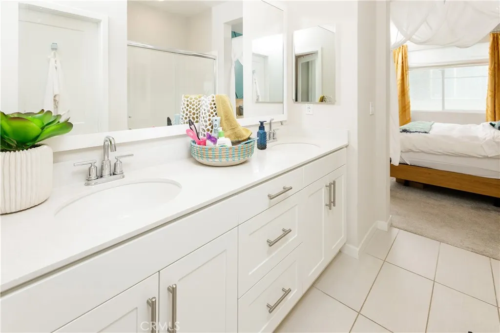 3741 S Allston Paseo #4