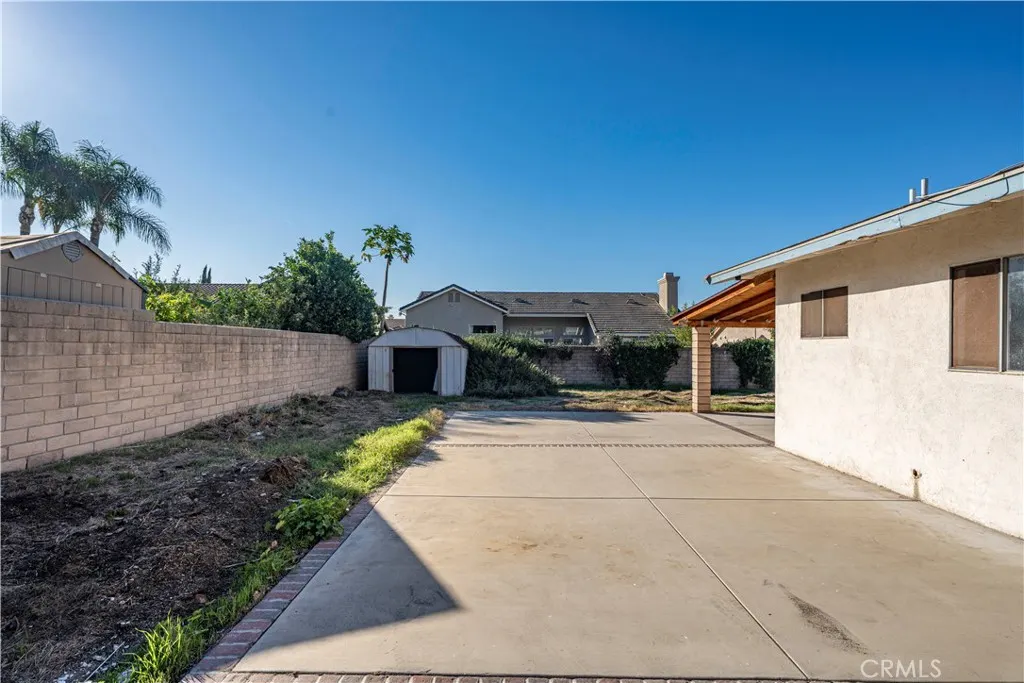 1246 Sunflower Avenue