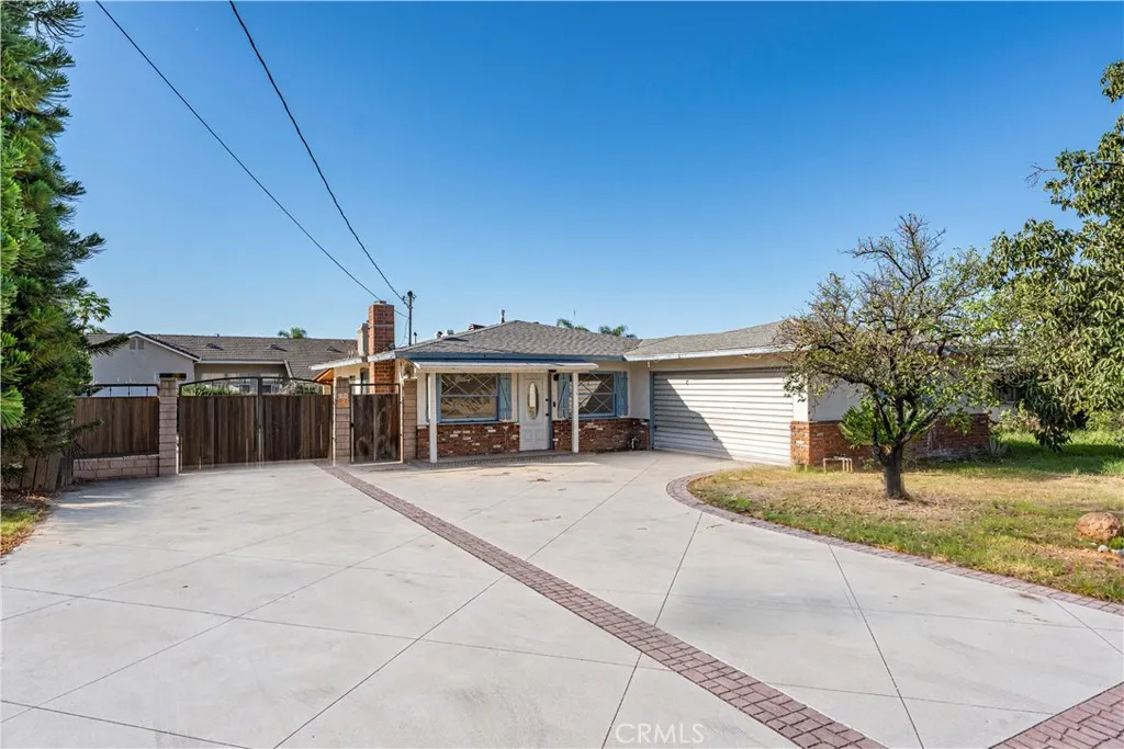 1246 Sunflower Avenue
