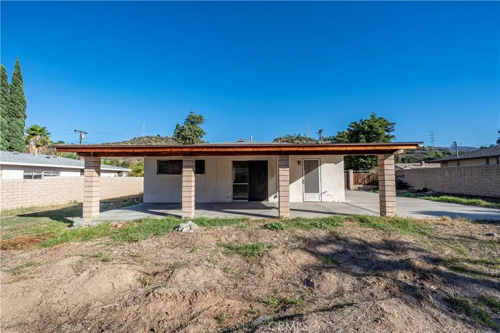 1246 Sunflower Avenue