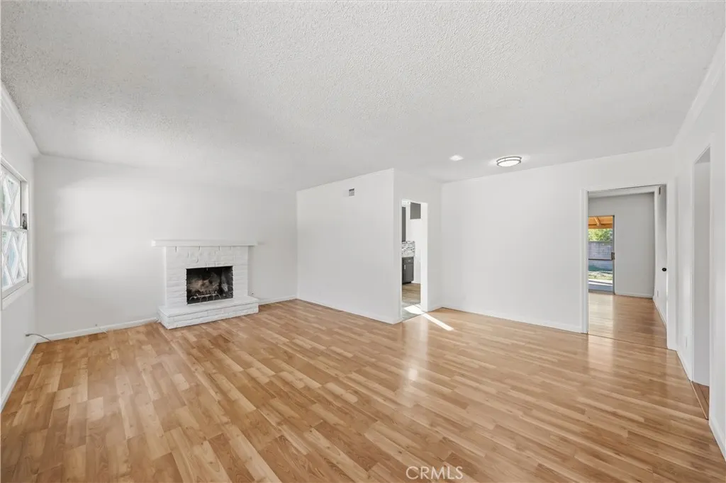 1246 Sunflower Avenue