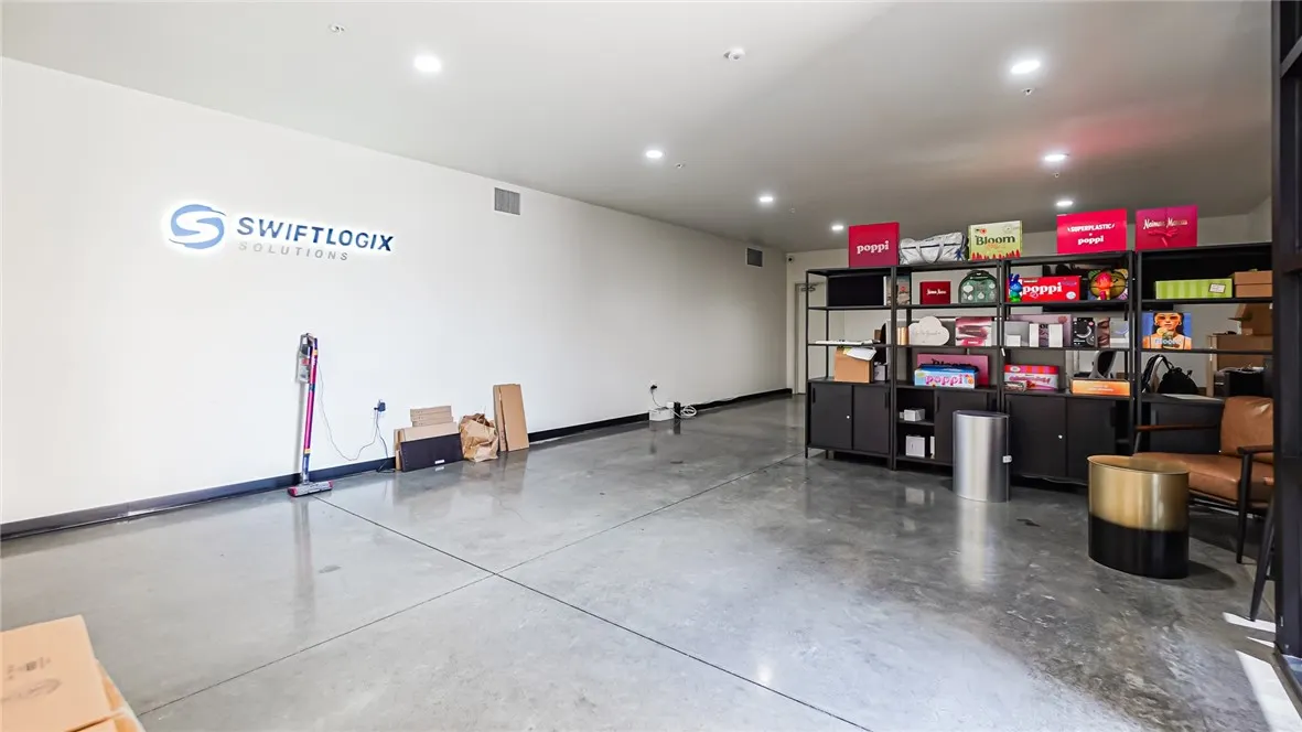 1623 W San Bernardino Rd #9
