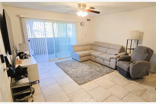 6351 Riverside