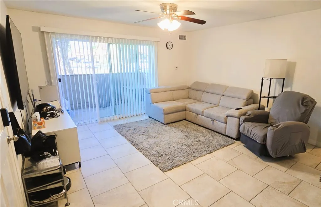 6351 Riverside