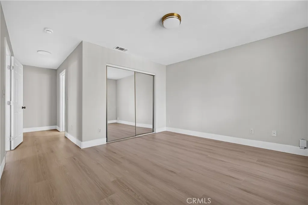 548 N Reservoir
