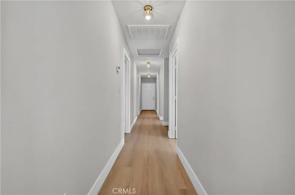 548 N Reservoir