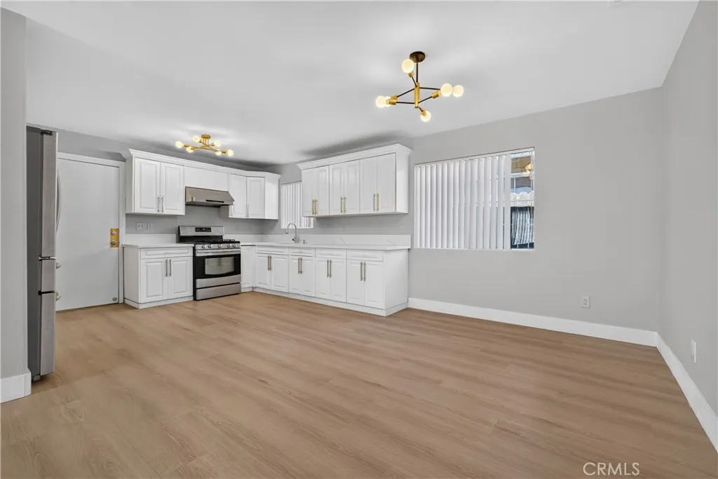 548 N Reservoir