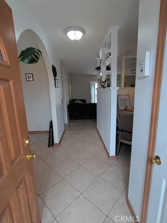 21330 E Calora