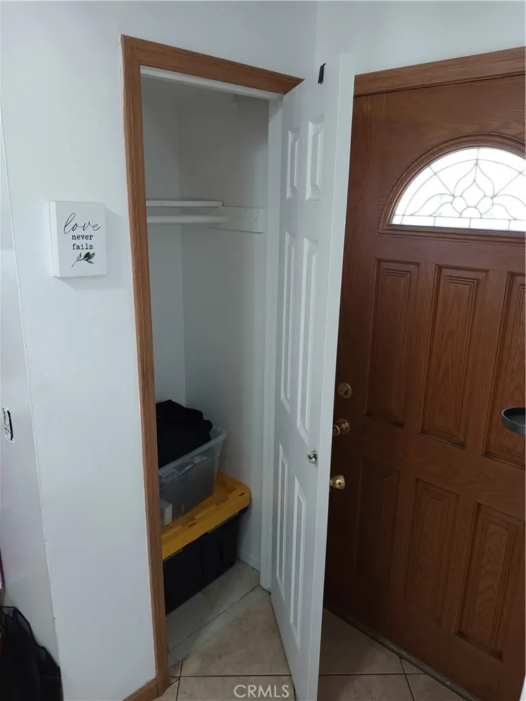 21330 E Calora