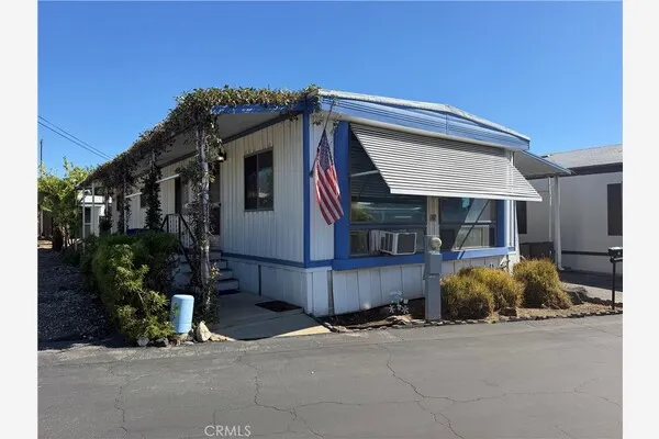 301 E.Foothill Blvd Spc.81