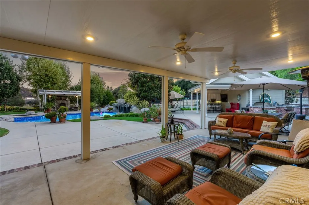 25558 Brassie Lane