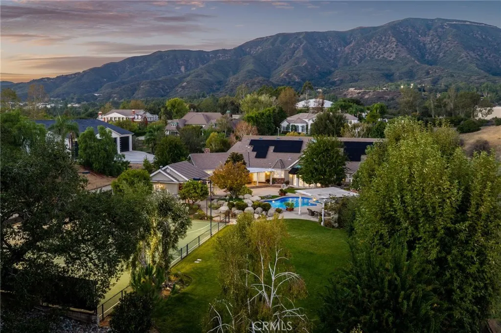 25558 Brassie Lane