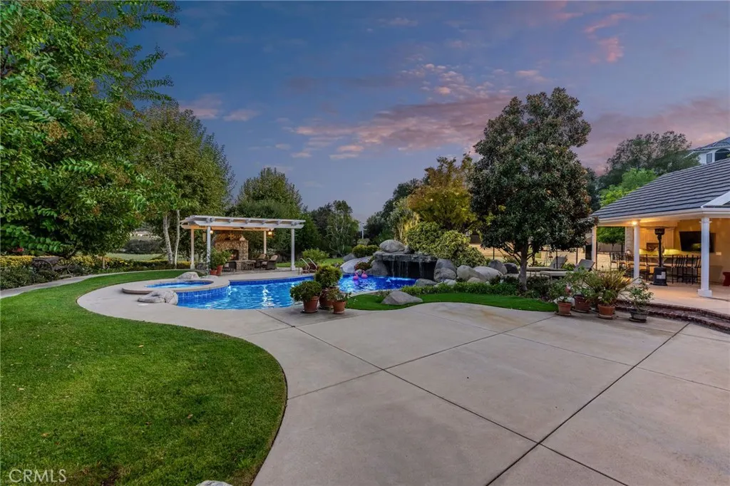 25558 Brassie Lane