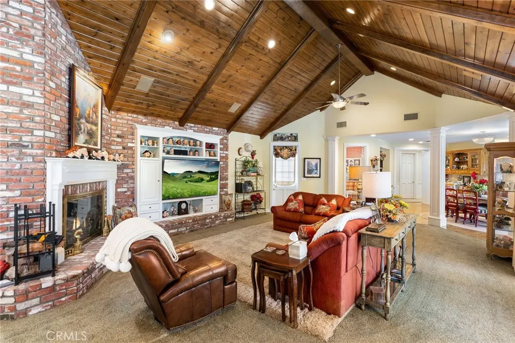25558 Brassie Lane