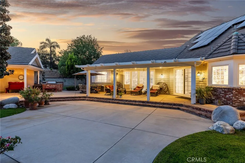 25558 Brassie Lane