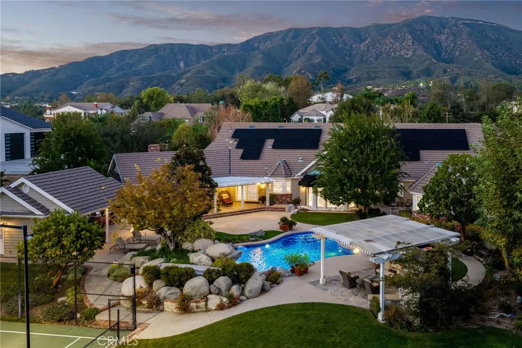 25558 Brassie Lane