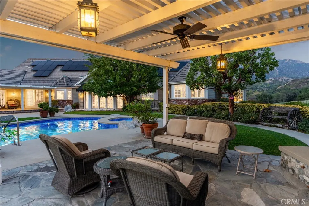 25558 Brassie Lane