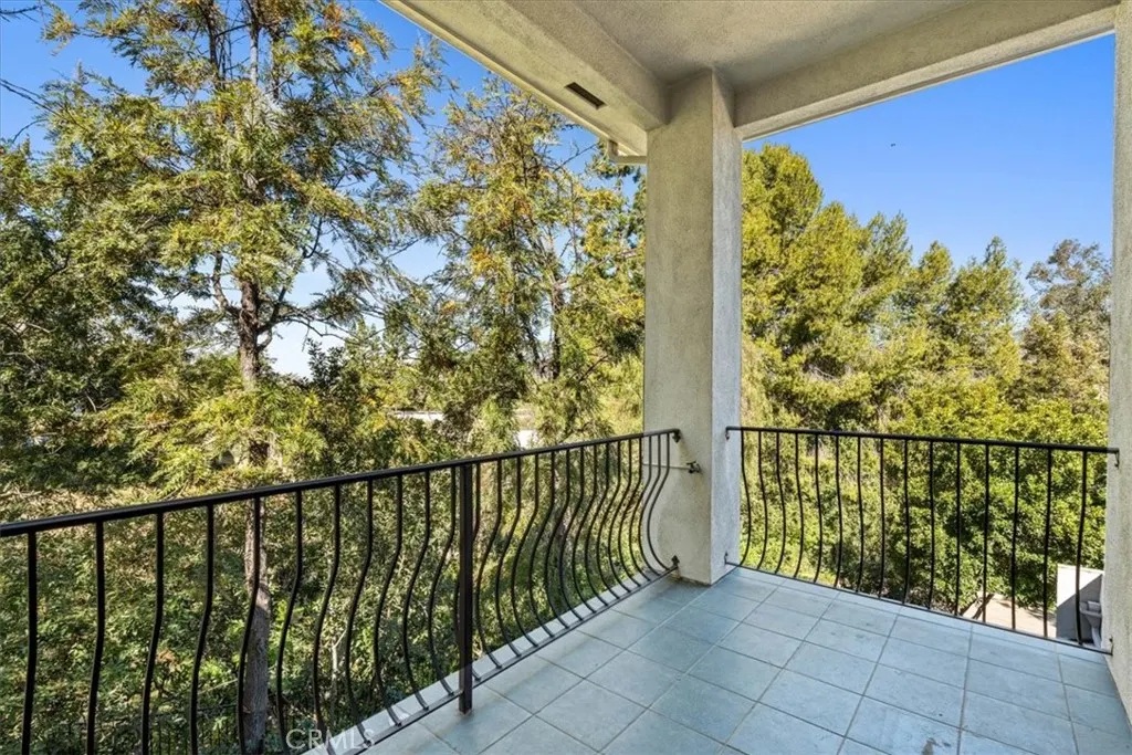 779 Ironbark Lane