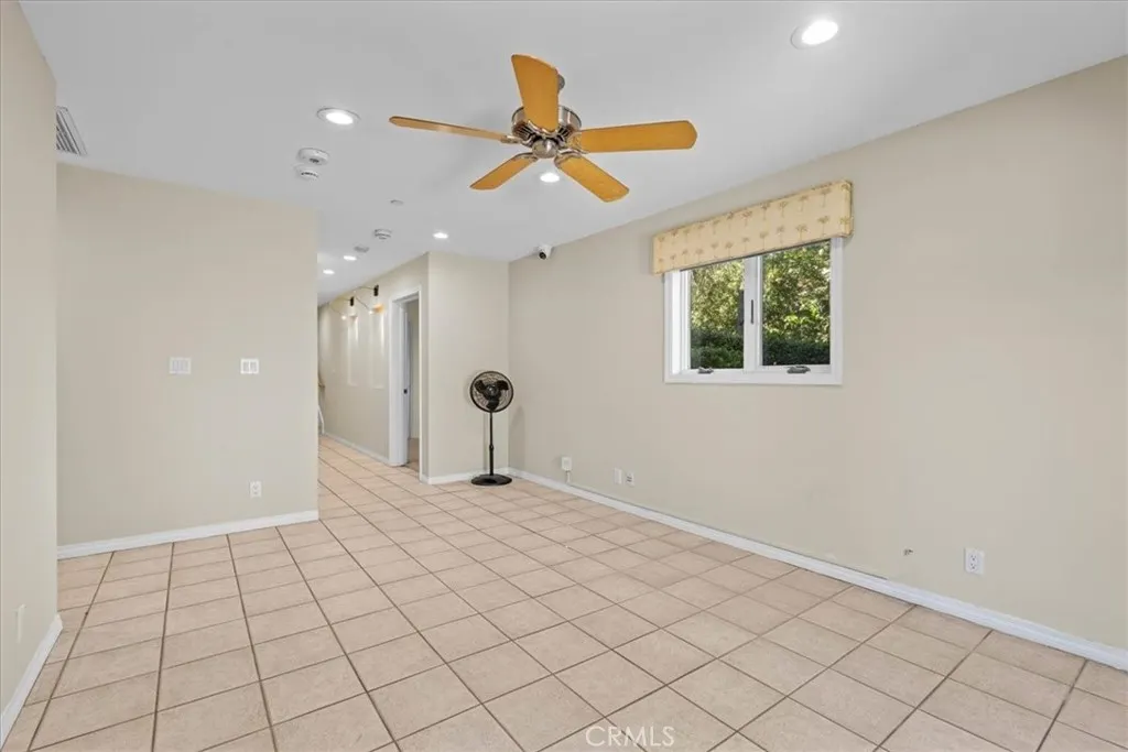 779 Ironbark Lane