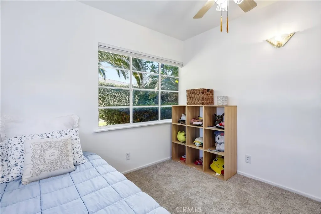 210 Greentree