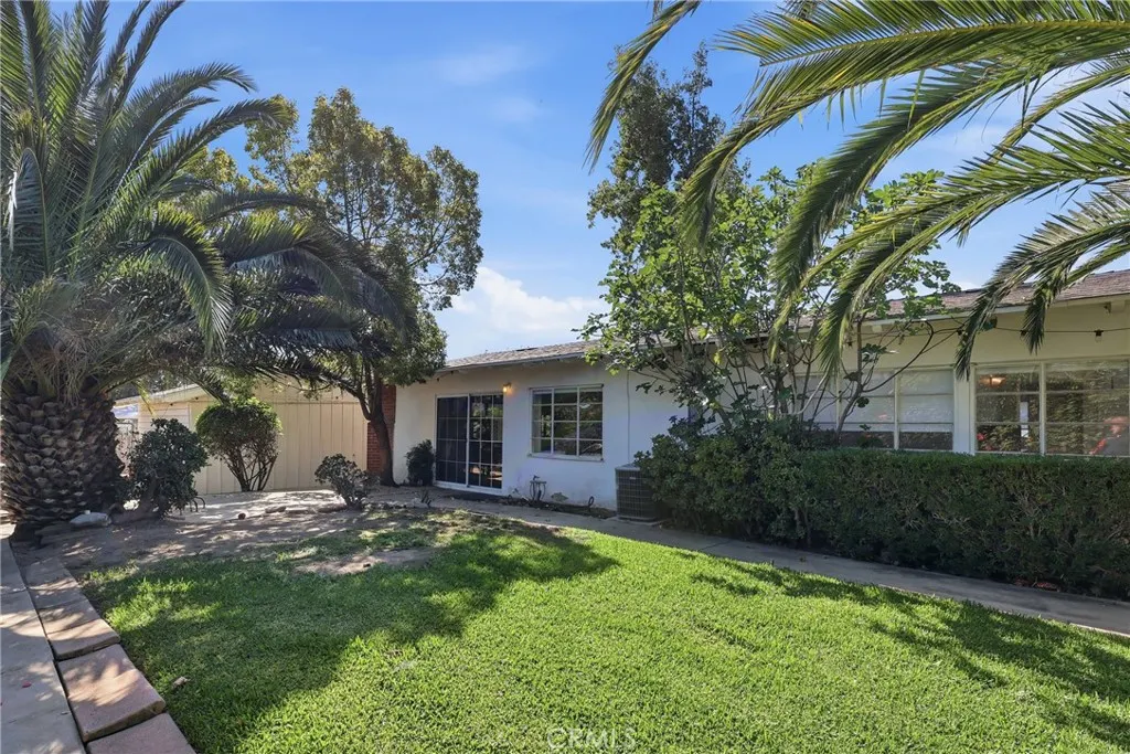 210 Greentree