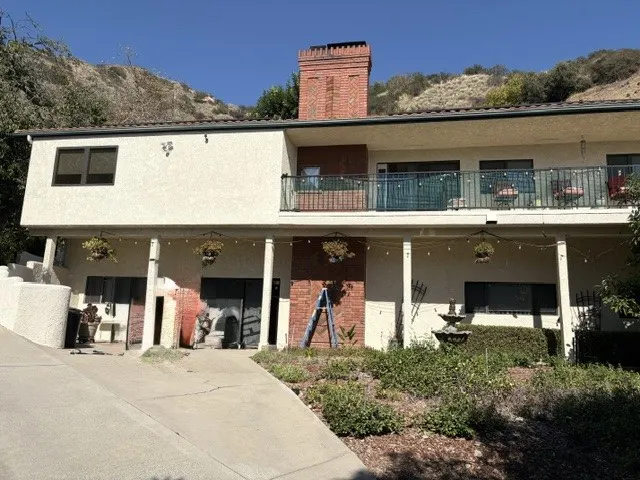 850 N Yucca Ridge