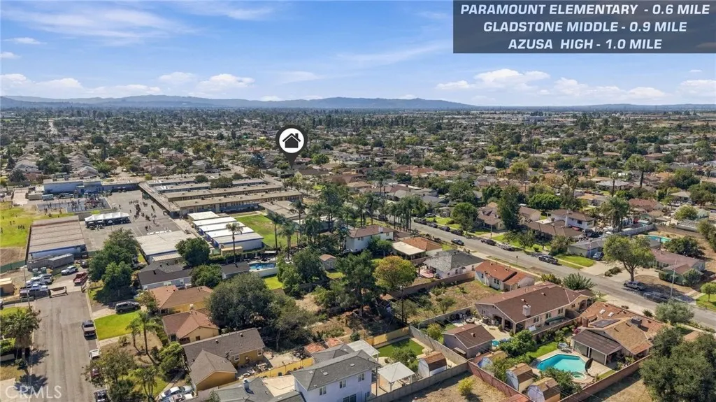511 W Paramount