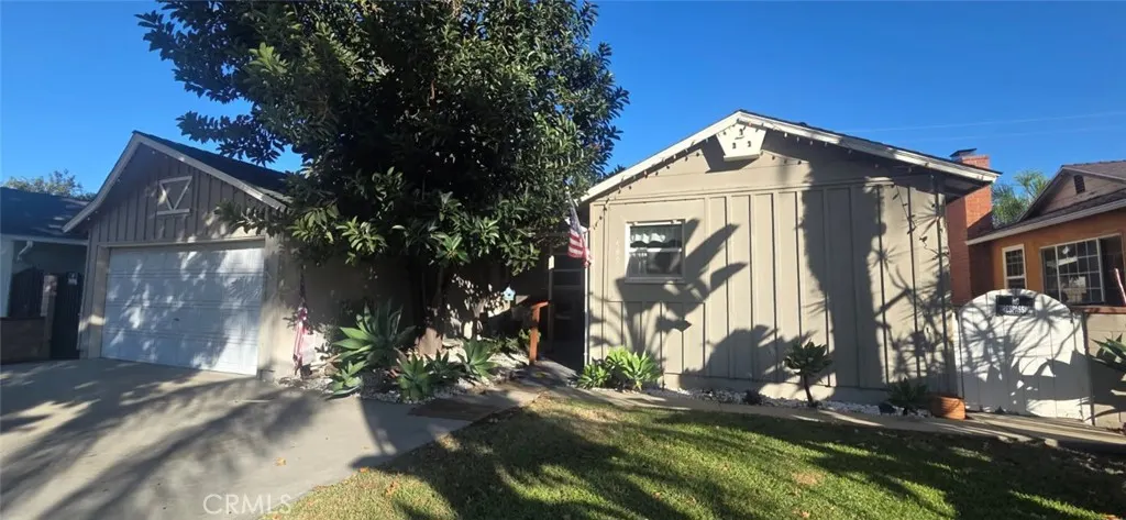 449 E Mauna Loa