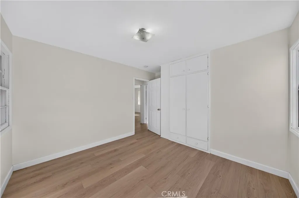 433 S Grand