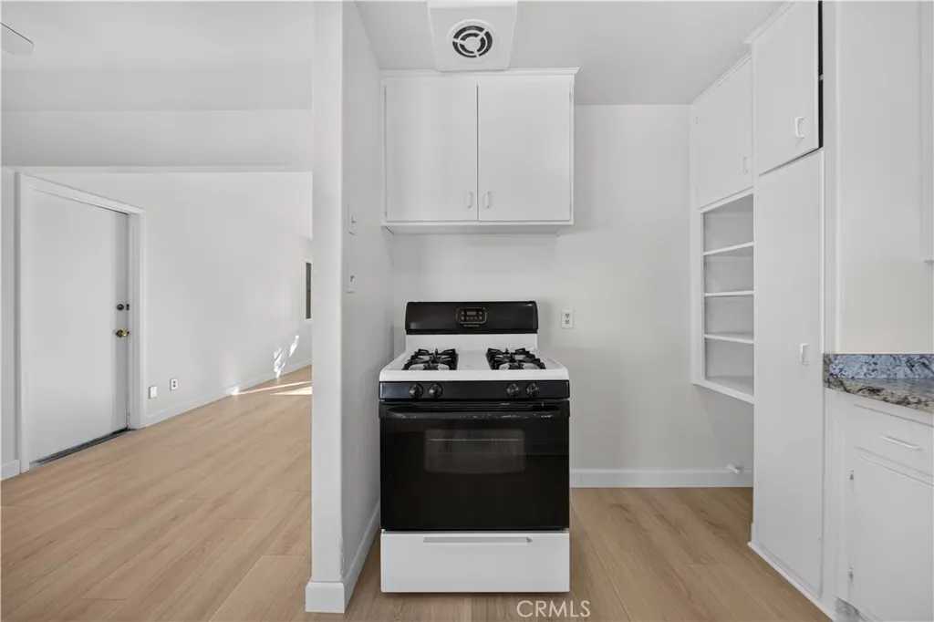 433 S Grand