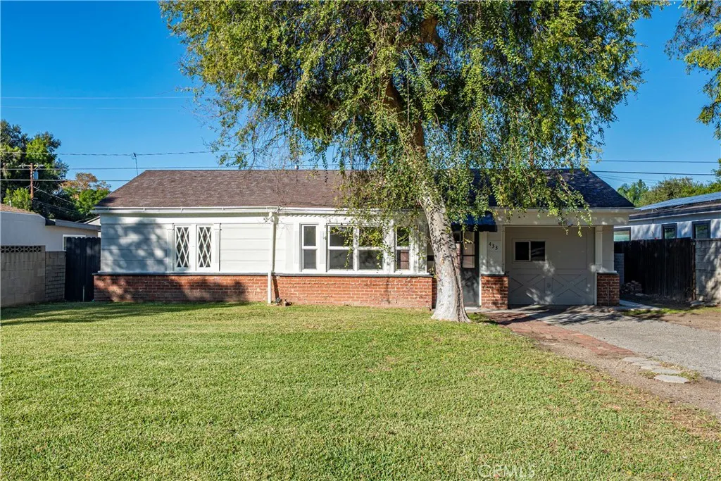 433 S Grand