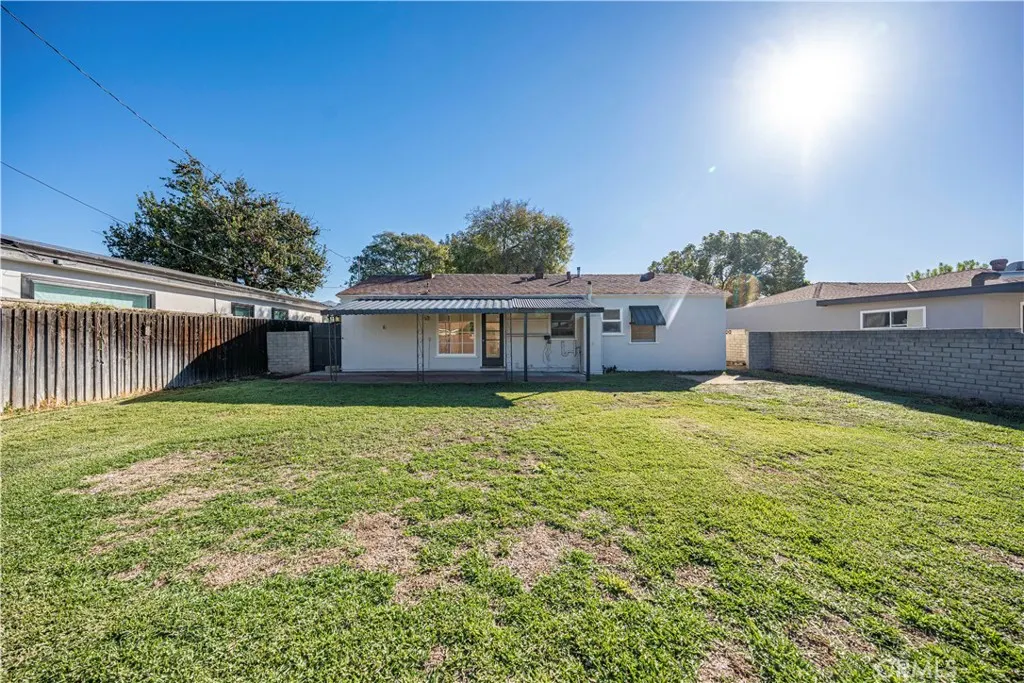 433 S Grand