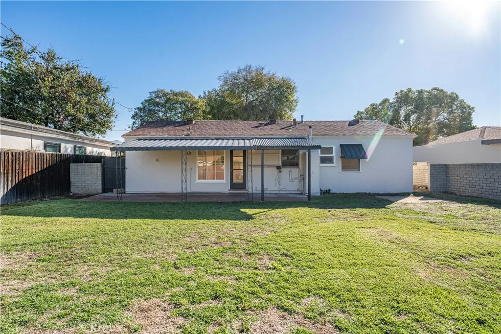 433 S Grand