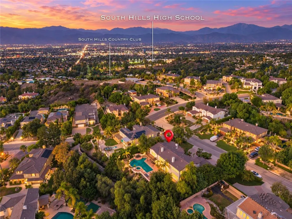 1305 Bentley Court