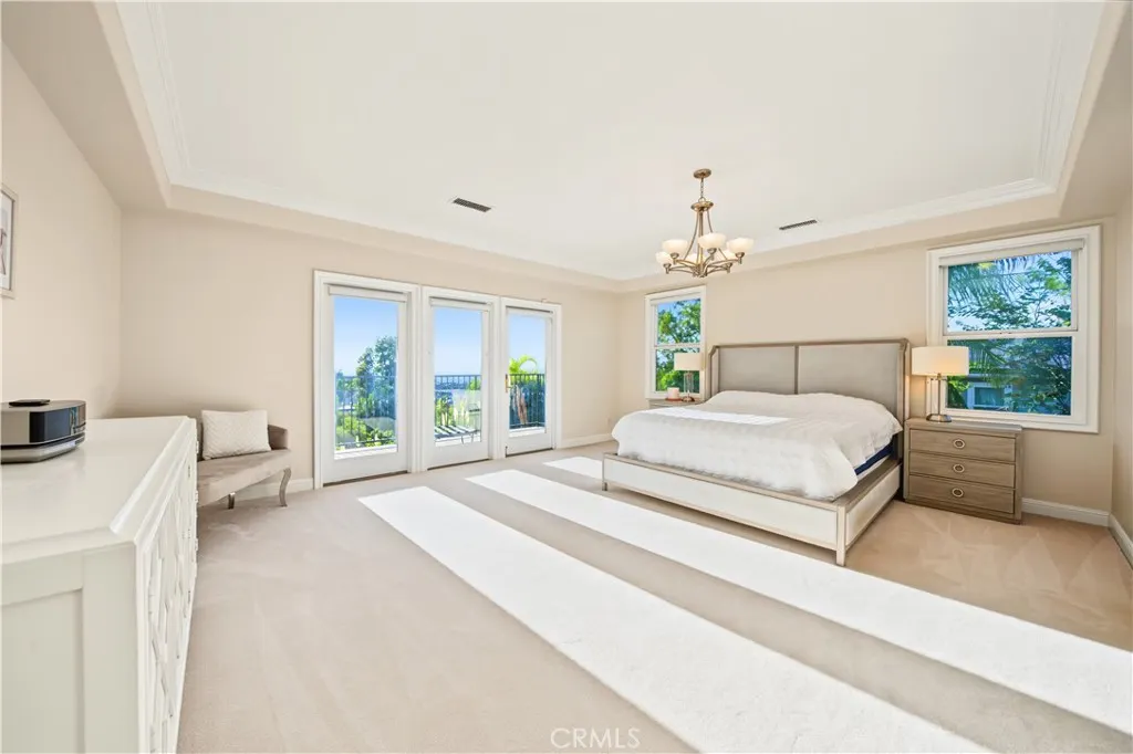 1305 Bentley Court